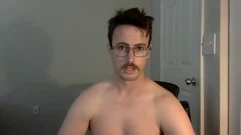 Snapshot of pphoto_95 chatting on February 21, 2025, 8:16 pm Redd online show from February 21, 2025, 8:16 pm