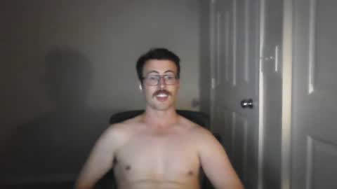 Snapshot of pphoto_95 chatting on October 7, 2025, 3:04 am Redd online show from October 7, 2025, 3:04 am