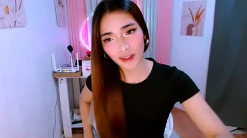 preciosa_banks69 online show from June 15, 2026, 10:28 am
