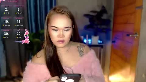 Just PRECIOUS  online show from March 27, 2026, 5:35 am