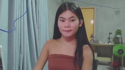 Snapshot of precious_athena chatting on February 6, 2025, 9:49 pm precious_athena online show from February 6, 2025, 9:49 pm
