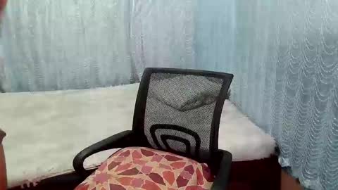 Snapshot of precious_athena chatting on September 16, 2025, 10:27 am precious_athena online show from September 16, 2025, 10:27 am