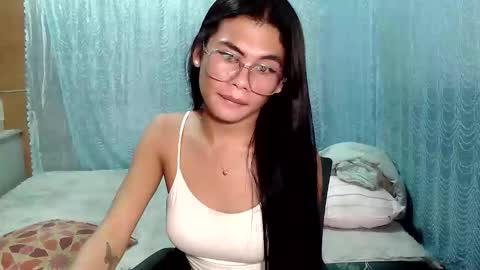 Snapshot of precious_athena chatting on October 11, 2025, 11:42 am precious_athena online show from October 11, 2025, 11:42 am