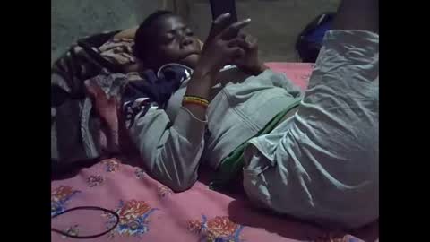 precious_nesh online show from May 26, 2026, 5:47 am