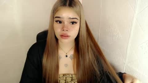 MAXXINE online show from March 9, 2025, 7:34 am