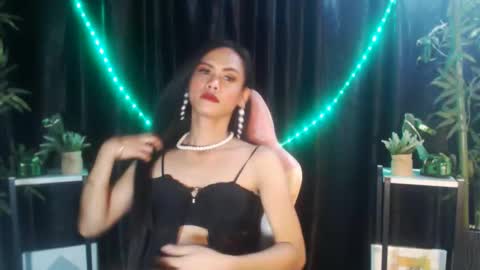 Snapshot of preciouscock69_krystine chatting on April 15, 2026, 3:46 am preciouscock69_krystine online show from April 15, 2026, 3:46 am