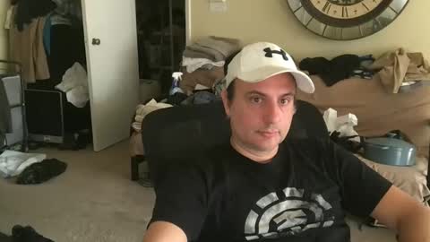 preppyguyintokink1 online show from September 9, 2025, 8:52 pm