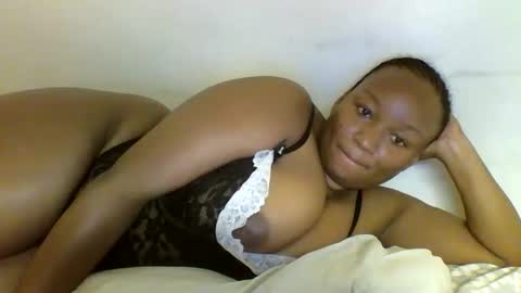 Snapshot of prettie_diva0 chatting on February 9, 2026, 12:36 am Prettie diva online show from February 9, 2026, 12:36 am