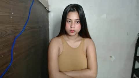 ELLA online show from October 1, 2025, 7:53 pm