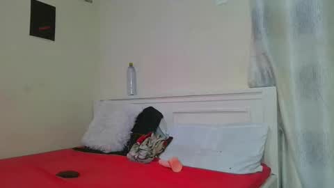 pretty__lisa online show from February 17, 2026, 10:56 am