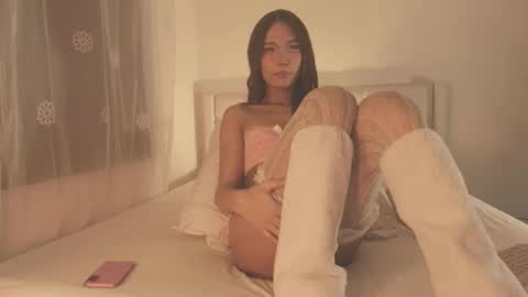 Snapshot of pretty_aerii chatting on June 9, 2026, 8:15 am sarah online show from June 9, 2026, 8:15 am