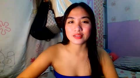 pretty_am online show from November 26, 2025, 3:02 pm