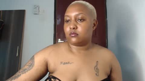 Snapshot of pretty_annah chatting on December 18, 2024, 11:34 am Annah online show from December 18, 2024, 11:34 am