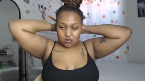 Snapshot of pretty_annah chatting on October 16, 2025, 6:58 am Annah online show from October 16, 2025, 6:58 am