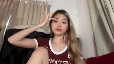 Snapshot of pretty_chikana chatting on April 6, 2026, 12:52 am Chikana online show from April 6, 2026, 12:52 am