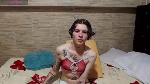 pretty_cristal22 online show from February 10, 2025, 10:51 pm