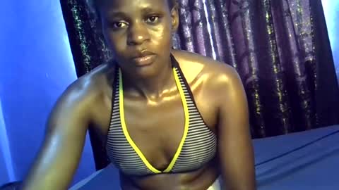 pretty_daniella online show from July 19, 2026, 6:28 am