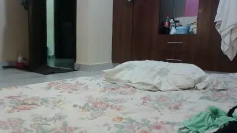 Snapshot of pretty_darya chatting on November 5, 2025, 5:46 pm pretty_darya online show from November 5, 2025, 5:46 pm