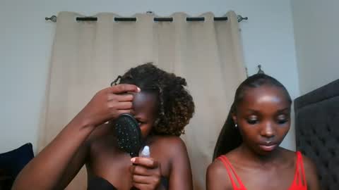 pretty_empress online show from August 5, 2026, 7:17 pm