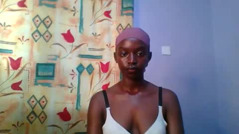 Snapshot of pretty_hearts chatting on March 3, 2026, 3:18 pm Shillah online show from March 3, 2026, 3:18 pm