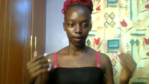 Snapshot of pretty_hearts chatting on March 31, 2026, 5:19 am Shillah online show from March 31, 2026, 5:19 am