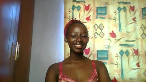 Snapshot of pretty_hearts chatting on April 7, 2026, 10:37 am Shillah online show from April 7, 2026, 10:37 am