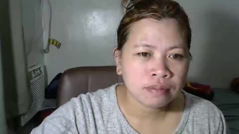 Snapshot of pretty_jenny30 chatting on October 22, 2025, 12:16 pm jenny online show from October 22, 2025, 12:16 pm
