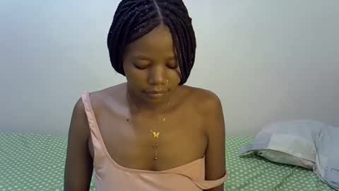 Kelen online show from December 18, 2024, 8:36 pm