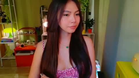 Kim online show from March 22, 2026, 2:04 am