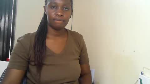 pretty_kylah online show from July 1, 2026, 1:45 pm