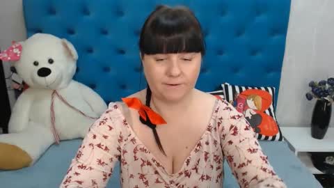 pretty_malika online show from February 20, 2025, 12:47 pm