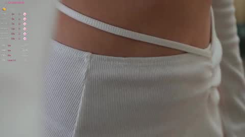 Snapshot of pretty_princess_elina chatting on February 18, 2025, 7:19 pm Elina online show from February 18, 2025, 7:19 pm