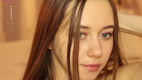 Snapshot of pretty_princess_elina chatting on March 7, 2025, 2:04 am Elina online show from March 7, 2025, 2:04 am