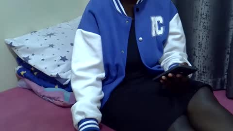 Snapshot of pretty_sheanna chatting on November 2, 2025, 2:47 am pretty_sheanna online show from November 2, 2025, 2:47 am