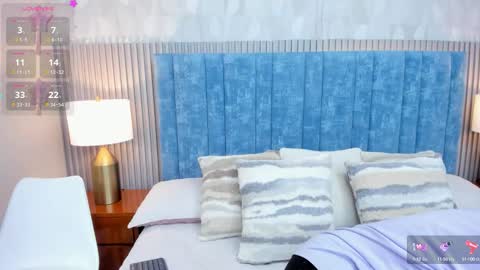 Daisy Flower online show from October 24, 2025, 1:35 am