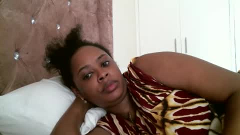Snapshot of pretty_zii chatting on February 4, 2026, 6:08 am zii online show from February 4, 2026, 6:08 am