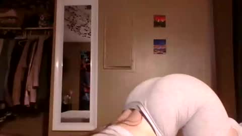 prettybaby22 online show from February 26, 2025, 11:15 pm