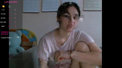 Bella online show from December 9, 2024, 11:26 am