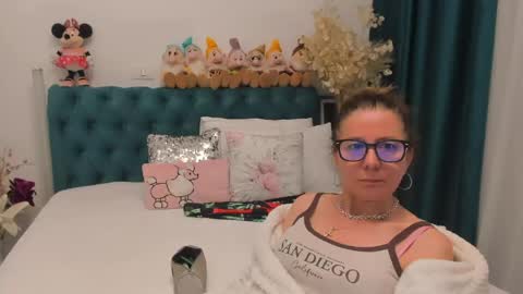 Snapshot of prettyblackeyes chatting on May 9, 2026, 7:13 am wilma online show from May 9, 2026, 7:13 am