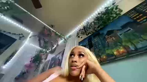 prettyblackgal online show from October 14, 2025, 11:49 pm