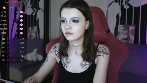 Violet online show from January 12, 2025, 9:51 am