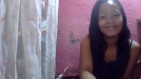 prettychoux online show from March 25, 2026, 10:54 am