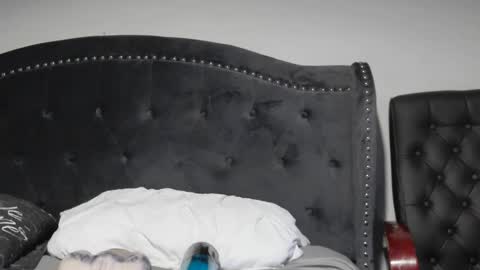 DADDYDICRICO6969 online show from September 21, 2025, 2:13 am