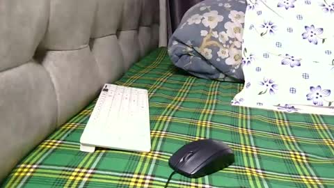 Prettiesexxy online show from July 28, 2026, 3:21 pm