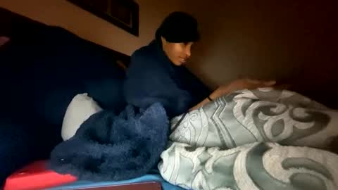 Snapshot of prettyfacefemale chatting on February 5, 2026, 2:05 am prettyfacefemale online show from February 5, 2026, 2:05 am