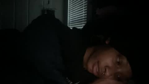 Snapshot of prettyfacefemale chatting on February 16, 2026, 10:06 pm prettyfacefemale online show from February 16, 2026, 10:06 pm