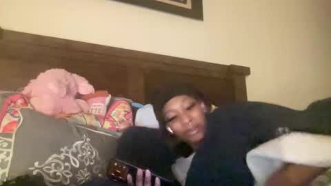 Snapshot of prettyfacefemale chatting on February 22, 2026, 2:34 am prettyfacefemale online show from February 22, 2026, 2:34 am