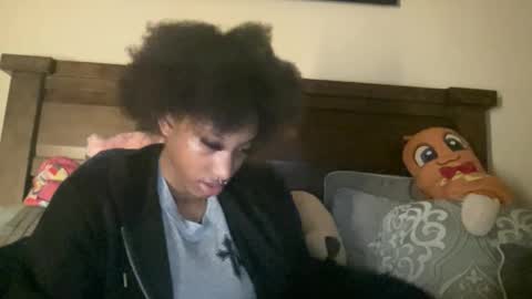 prettyfacefemale online show from March 5, 2026, 6:31 am