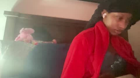 Snapshot of prettyfacefemale chatting on April 22, 2026, 6:49 am prettyfacefemale online show from April 22, 2026, 6:49 am