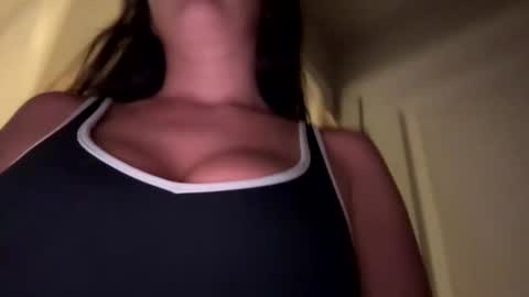 prettygirllltorii online show from June 4, 2026, 1:00 am